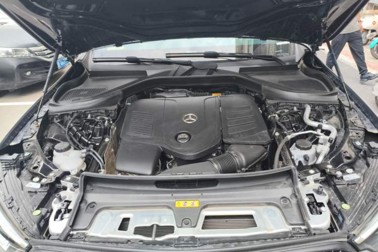 Used Mercedes-Benz GLC 2025 GLC 300 L 4MATIC Dynamic Edition 7-seater Engine Bay