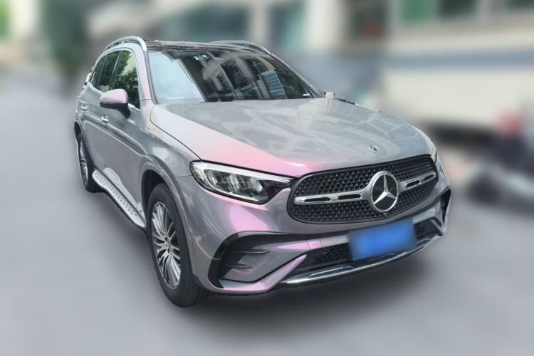 Used Mercedes-Benz GLC 2025 GLC 300 L 4MATIC Dynamic Edition 7-seater Front Right 45 Deg