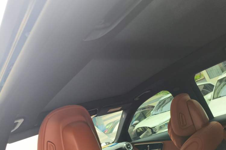 Used Mercedes-Benz GLC 2025 GLC 300 L 4MATIC Dynamic Edition 7-seater Headliner