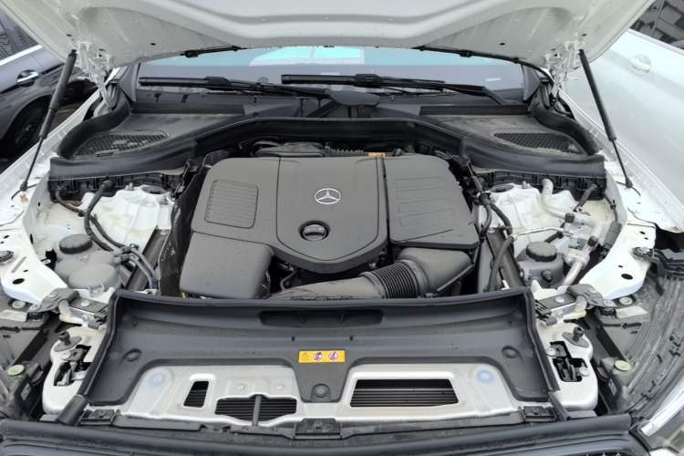 Used Mercedes-Benz GLC 2025 Refreshed GLC 300 L 4MATIC Dynamic Version 5 Seats Engine Bay