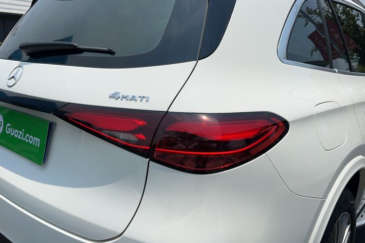 Used Mercedes-Benz GLC 2025 Refreshed GLC 300 L 4MATIC Dynamic Version 5 Seats Exterior 2
