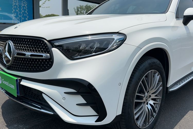Used Mercedes-Benz GLC 2025 Refreshed GLC 300 L 4MATIC Dynamic Version 5 Seats Exterior 6