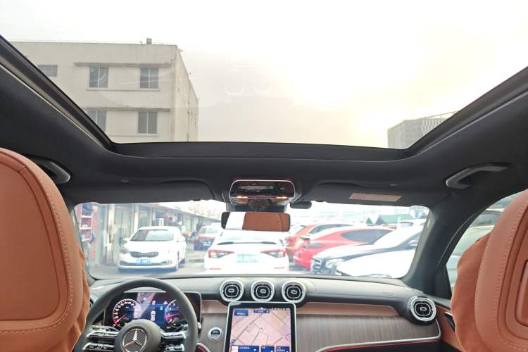 Used Mercedes-Benz GLC 2025 Refreshed GLC 300 L 4MATIC Dynamic Version 5 Seats Headliner
