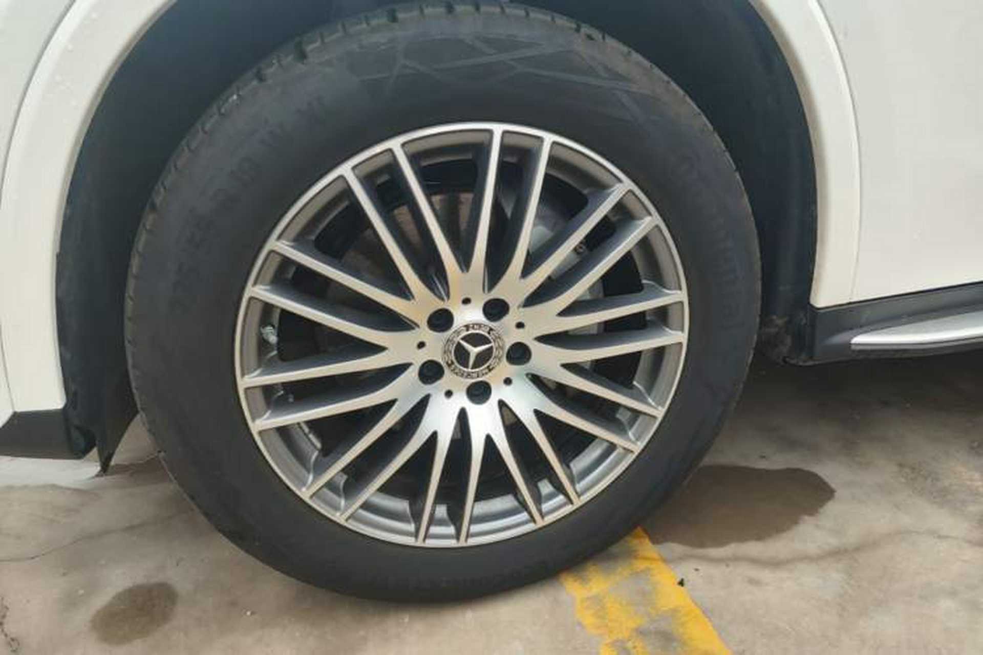 Used Mercedes-Benz GLC 2025 Refreshed GLC 300 L 4MATIC Dynamic Version 5 Seats Left Front Wheel Hub