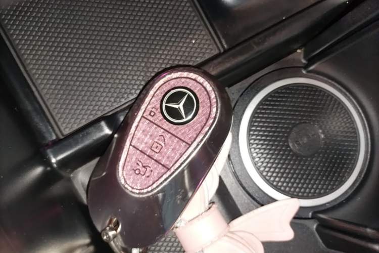 Used Mercedes-Benz GLC 2025 GLC 260 L 4MATIC Dynamic Edition Vehicle Key