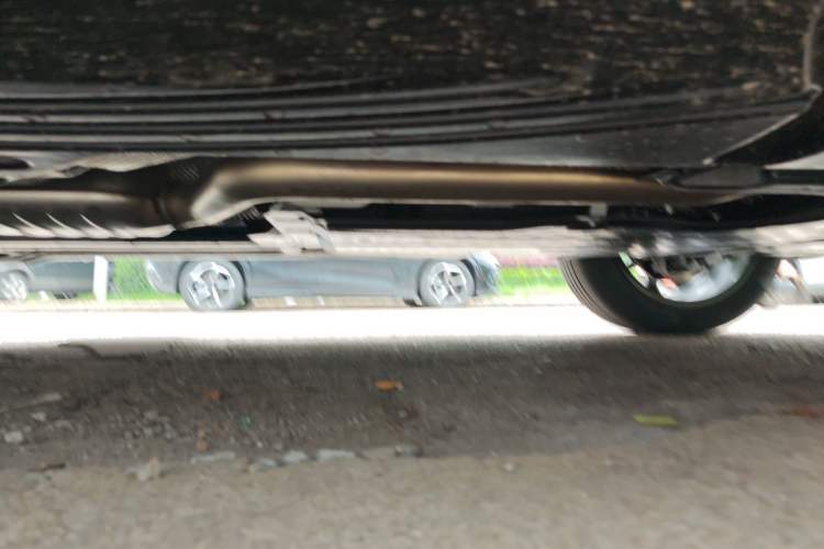 Used Mercedes-Benz GLC 2026 GLC 260 L 4MATIC Classic Edition Chassis Front Right