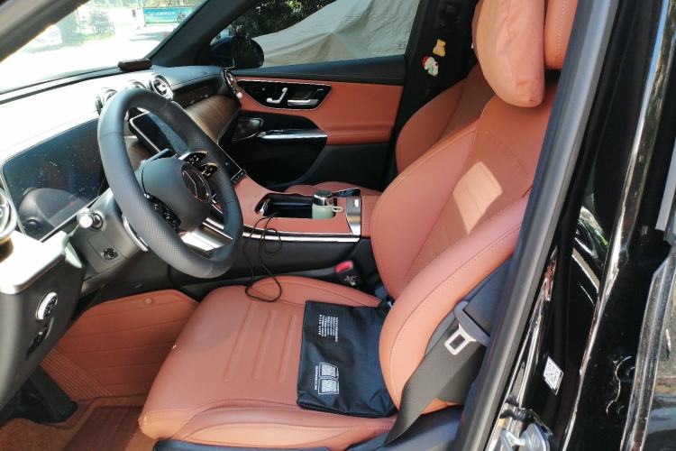 Used Mercedes-Benz GLC 2026 Model Facelifted GLC 300 L 4MATIC Dynamic Version—5 Seaters Driver Seat