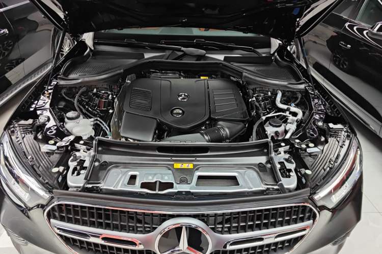 Used Mercedes-Benz GLC 2026 GLC 260 L 4MATIC Classic Edition Engine Bay