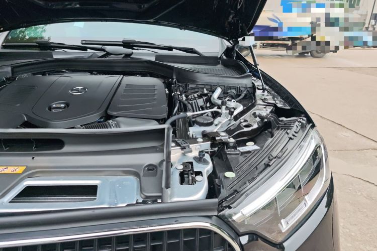 Used Mercedes-Benz GLC 2026 GLC 260 L 4MATIC Classic Edition Engine Bay Left