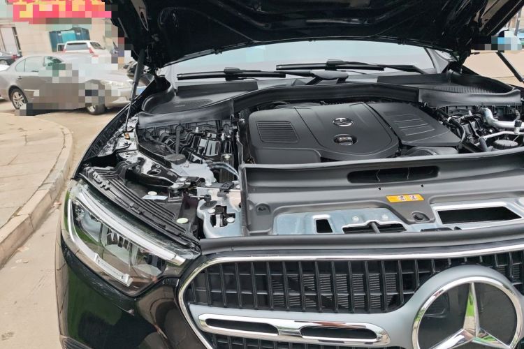 Used Mercedes-Benz GLC 2026 GLC 260 L 4MATIC Classic Edition Engine Bay Right