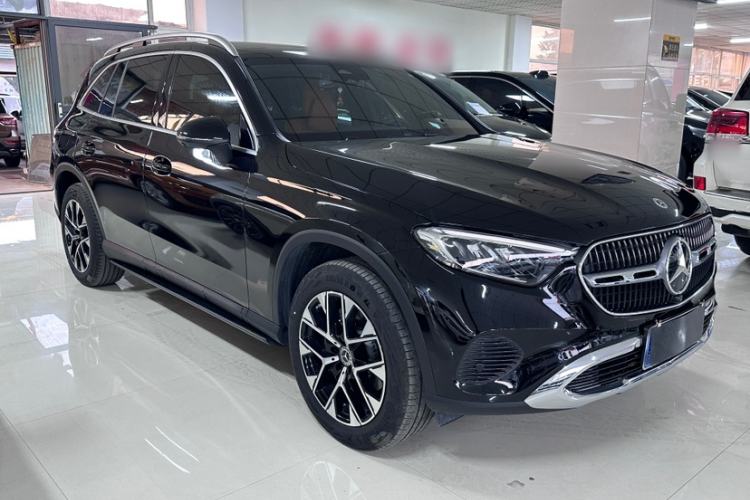 Used Mercedes-Benz GLC 2026 GLC 260 L 4MATIC Classic Edition Exterior 1