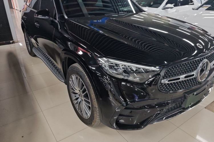 Used Mercedes-Benz GLC 2026 GLC 300 L 4MATIC Dynamic 5-seater Exterior 2