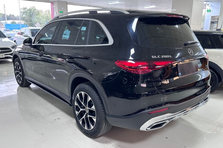 Used Mercedes-Benz GLC 2026 GLC 260 L 4MATIC Classic Edition Exterior 2