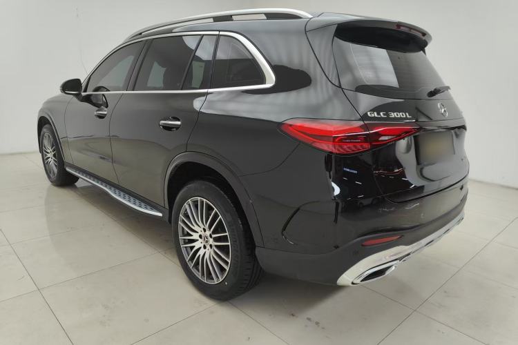 Used Mercedes-Benz GLC 2026 GLC 300 L 4MATIC Dynamic 5-seater Exterior 7