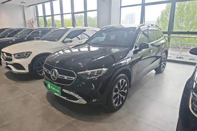 Used Mercedes-Benz GLC 2026 GLC 260 L 4MATIC Classic Edition