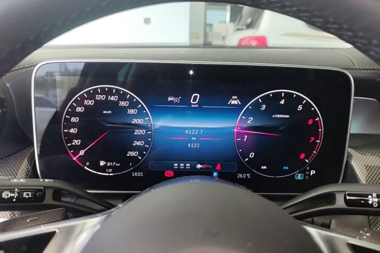 Used Mercedes-Benz GLC 2026 GLC 260 L 4MATIC Classic Edition Instrument Cluster