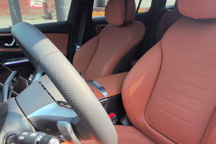 Used Mercedes-Benz GLC 2026 GLC 260 L 4MATIC Luxury Model Left Front Seat