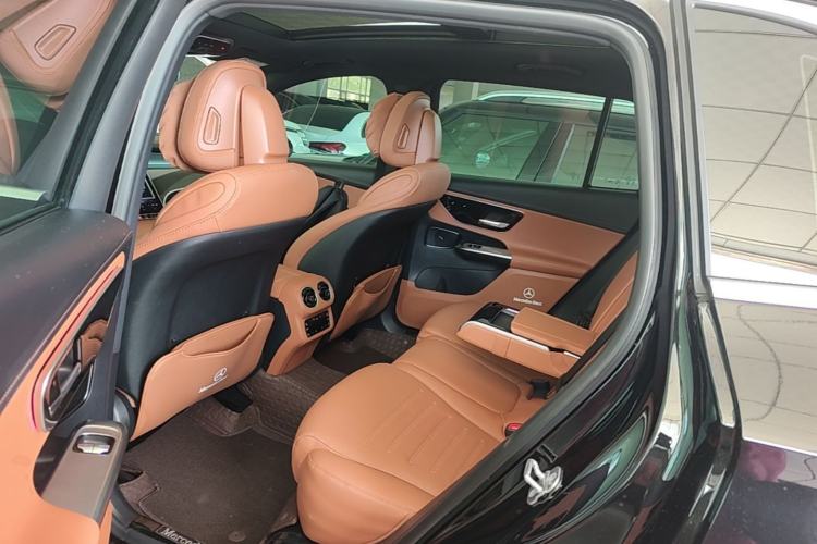Used Mercedes-Benz GLC 2026 GLC 260 L 4MATIC Classic Edition Left Rear Seat