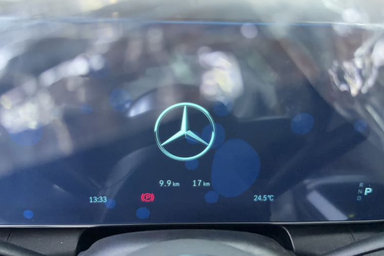 Used Mercedes-Benz GLC 2026 GLC 260 L 4MATIC Classic Edition Odometer Close Up