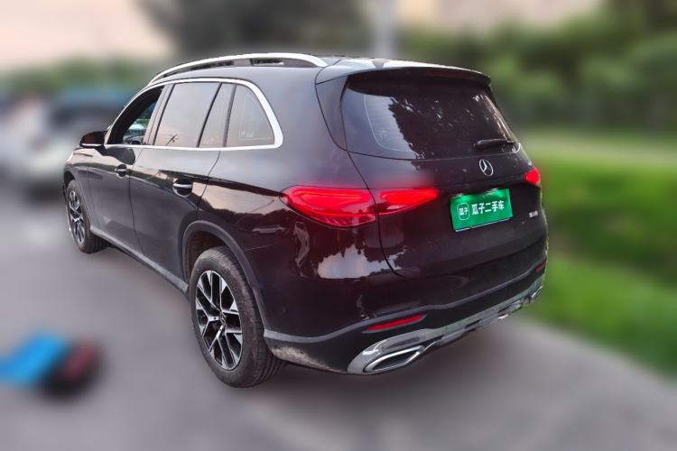 Used Mercedes-Benz GLC 2026 GLC 260 L 4MATIC Classic Edition Rear Left 45 Deg