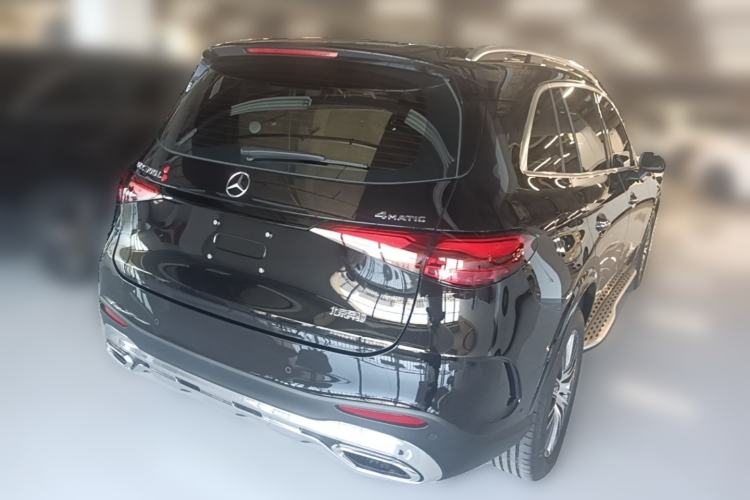 Used Mercedes-Benz GLC 2026 GLC 300 L 4MATIC Dynamic 5-seater Rear Right 45 Deg