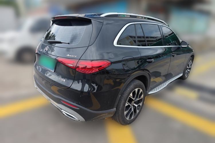 Used Mercedes-Benz GLC 2026 GLC 260 L 4MATIC Dynamic Model Rear Right 45 Deg