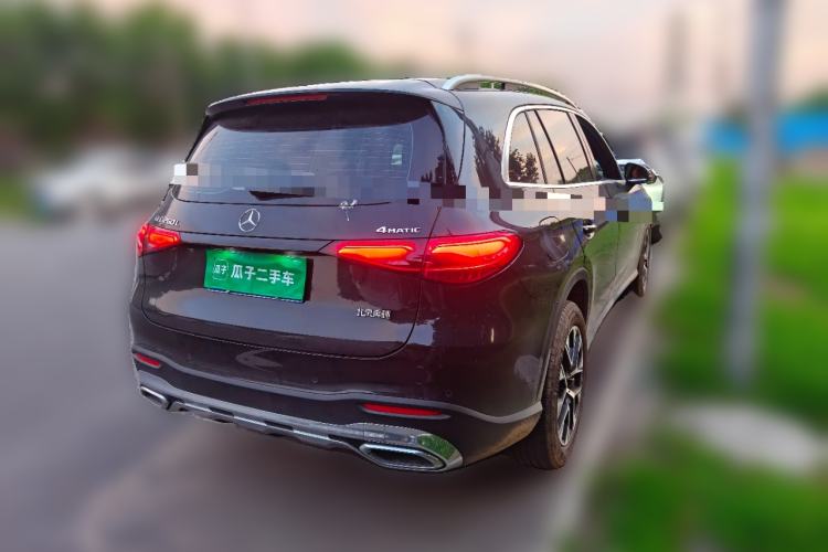 Used Mercedes-Benz GLC 2026 GLC 260 L 4MATIC Classic Edition Rear Right 45 Deg