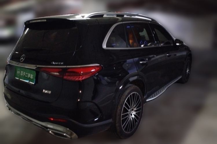 Used Mercedes-Benz GLC 2026 GLC 300 L 4MATIC Luxury Model Rear Right 45 Deg