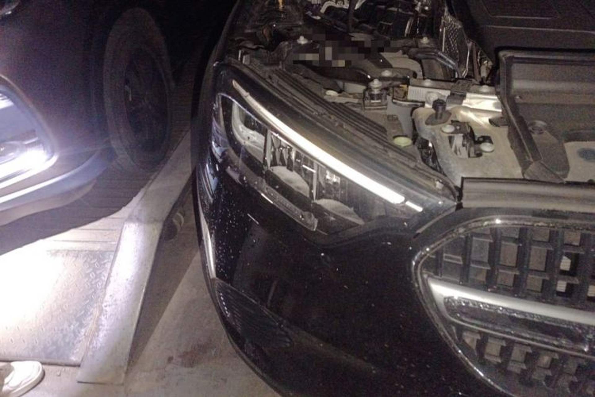 Used Mercedes-Benz GLC 2026 GLC 260 L 4MATIC Dynamic Model Right Front Headlight