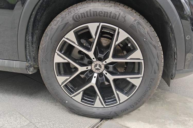 Used Mercedes-Benz GLC 2026 Model Facelifted GLC 260 L 4MATIC Classic Version Right Front Wheel Hub