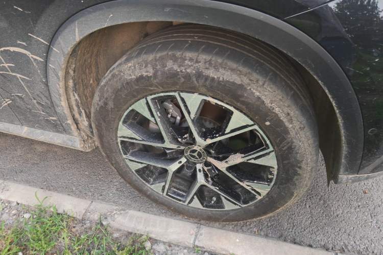 Used Mercedes-Benz GLC 2026 GLC 260 L 4MATIC Classic Edition Right Front Wheel Hub