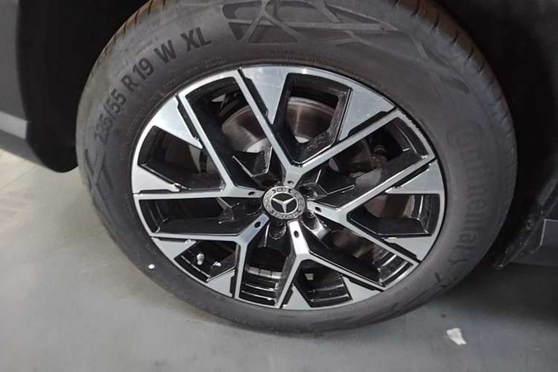 Used Mercedes-Benz GLC 2026 GLC 260 L 4MATIC Classic Edition Right Rear Wheel Hub