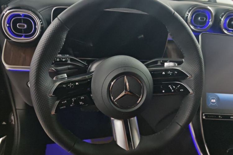 Used Mercedes-Benz GLC 2026 GLC 300 L 4MATIC Dynamic 5-seater Steering Wheel
