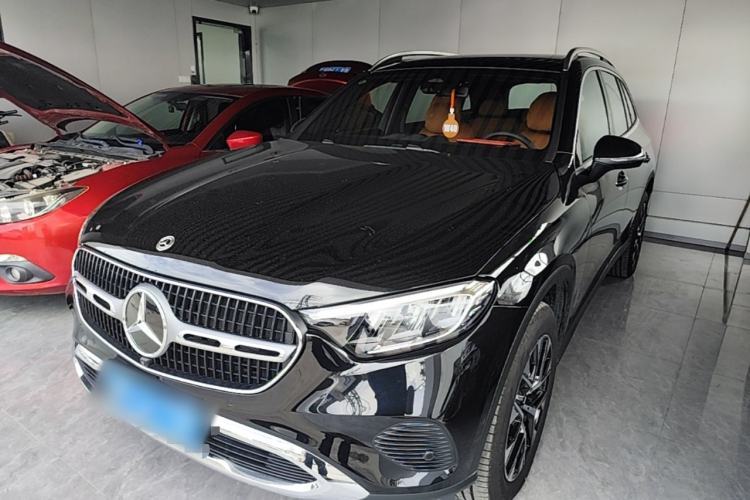 Used Mercedes-Benz GLC 2026 GLC 260 L 4MATIC Classic Edition Guazi used car, China used car export, Used car for sale, Used cars, Cheapest cars for sale