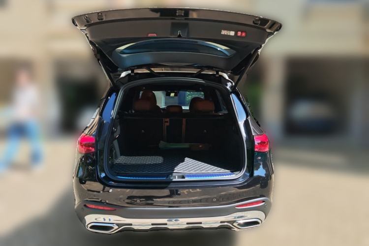 Used Mercedes-Benz GLC 2026 GLC 300 L 4MATIC Luxury Model Trunk