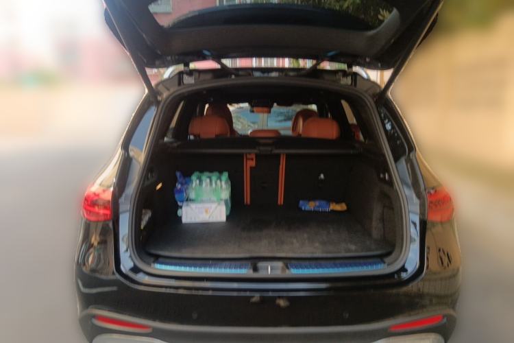 Used Mercedes-Benz GLC 2026 GLC 300 L 4MATIC Dynamic 5-seater Trunk