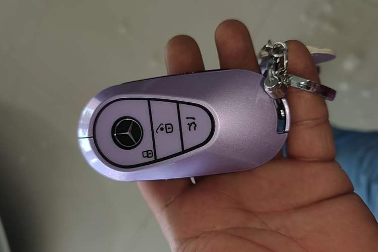 Used Mercedes-Benz GLC 2026 GLC 260 L 4MATIC Classic Edition Vehicle Key