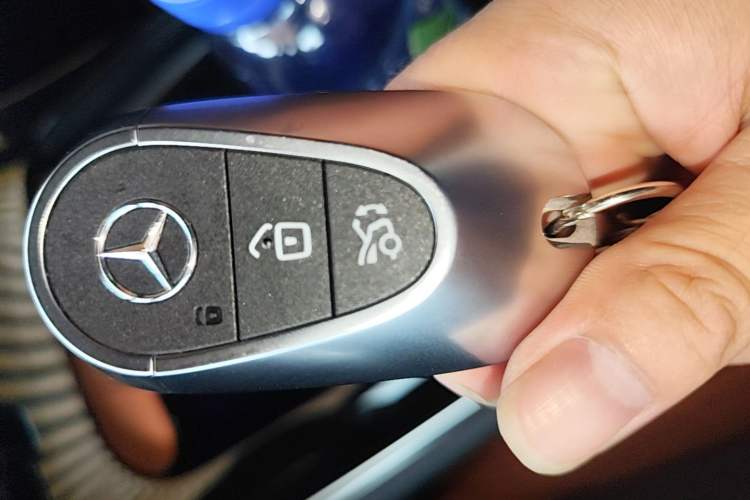 Used Mercedes-Benz GLC 2026 GLC 260 L 4MATIC Classic Edition Vehicle Key