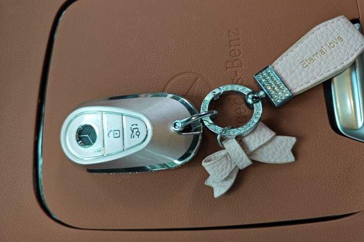 Used Mercedes-Benz GLC 2026 GLC 300 L 4MATIC Dynamic 5-seater Vehicle Key