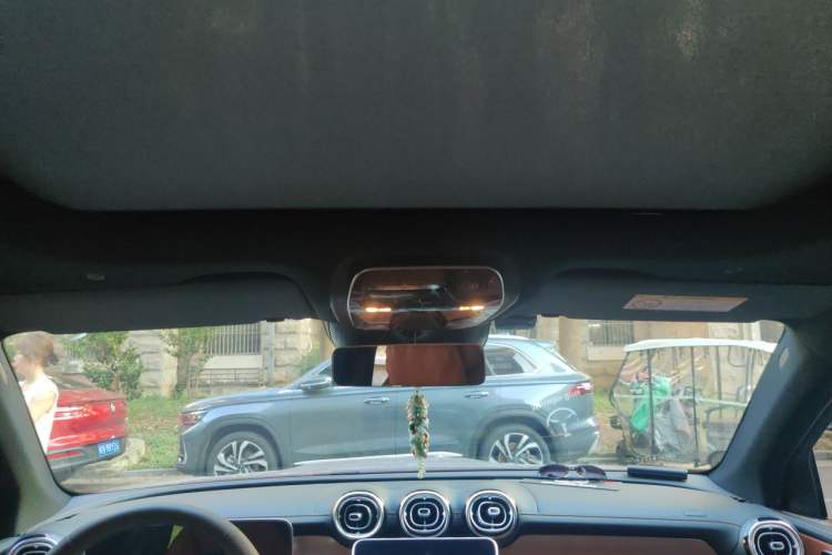 Used Mercedes-Benz GLC 2026 GLC 300 L 4MATIC Dynamic 5-seater Headliner