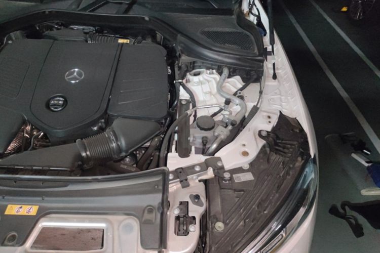 Used Mercedes-Benz GLC 2026 GLC 300 L 4MATIC Dynamic 5-seater Engine Bay Left