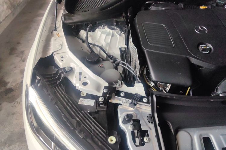 Used Mercedes-Benz GLC 2026 GLC 260 L 4MATIC Classic Edition Engine Bay Right