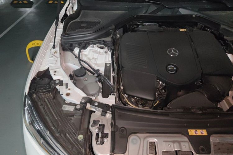 Used Mercedes-Benz GLC 2026 GLC 300 L 4MATIC Dynamic 5-seater Engine Bay Right