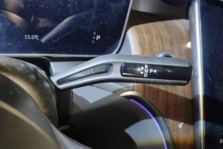 Used Mercedes-Benz GLC 2026 GLC 300 L 4MATIC Dynamic 5-seater Gear Lever