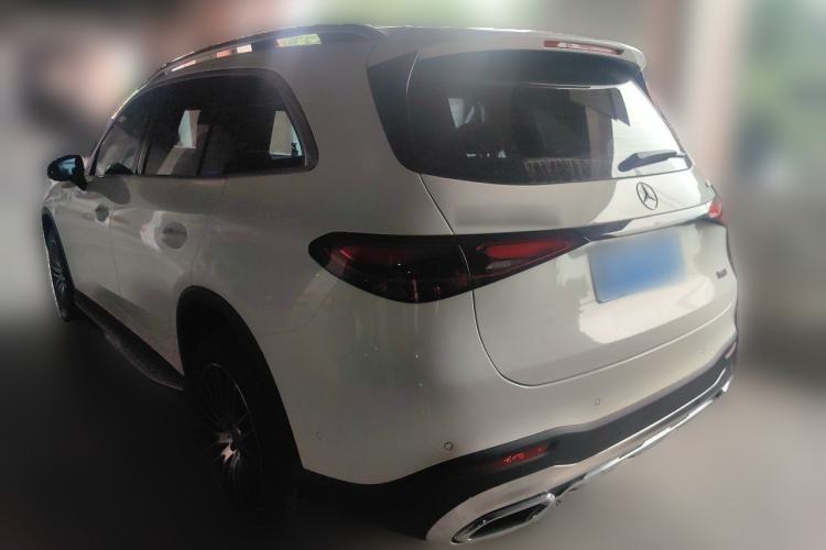 Used Mercedes-Benz GLC 2026 GLC 260 L 4MATIC Classic Edition Rear Left 45 Deg