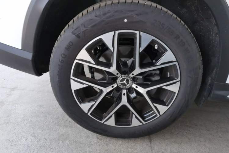 Used Mercedes-Benz GLC 2026 GLC 260 L 4MATIC Dynamic Model Right Rear Wheel Hub