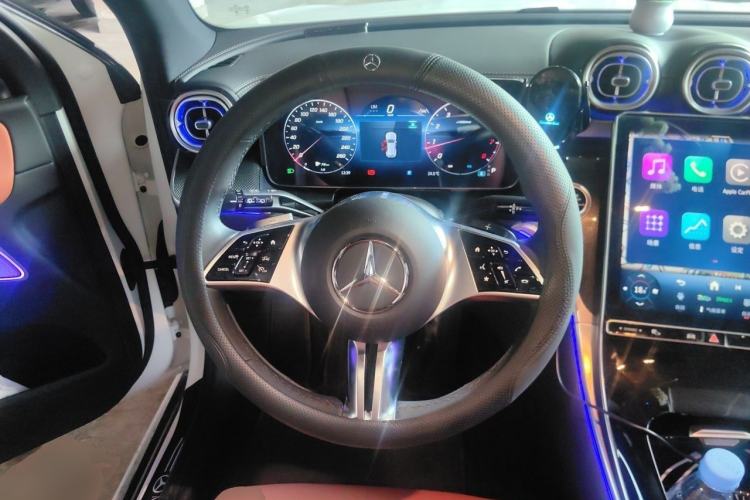 Used Mercedes-Benz GLC 2026 GLC 260 L 4MATIC Classic Edition Steering Wheel