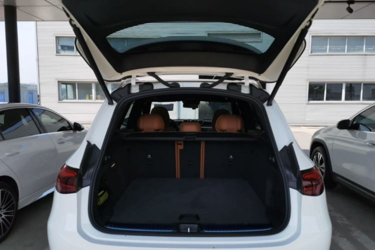 Used Mercedes-Benz GLC 2026 GLC 260 L 4MATIC Dynamic Model Trunk