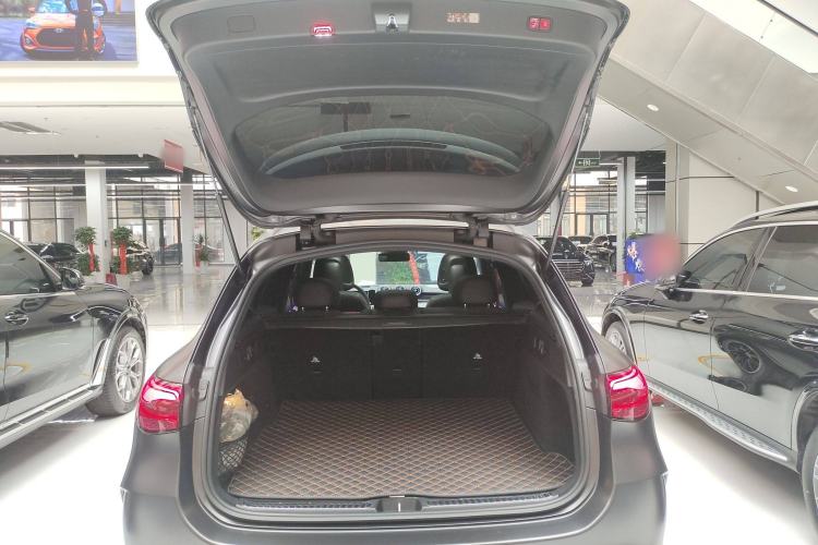 Used Mercedes-Benz GLC AMG 2024 AMG GLC 43 4MATIC Trunk
