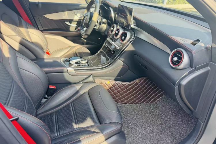Used Mercedes-Benz GLC AMG 2017 AMG GLC 43 4MATIC Special Edition Interior 4